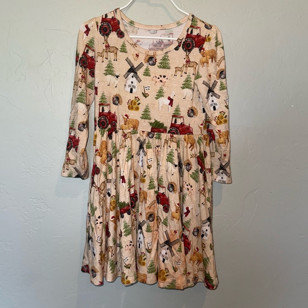 Little Snuggles Christmas Farm Print 3T Dress. GUC
